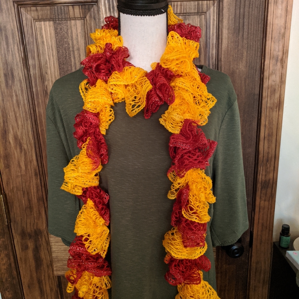 Ruffle Scarves - Picture 9 of 11